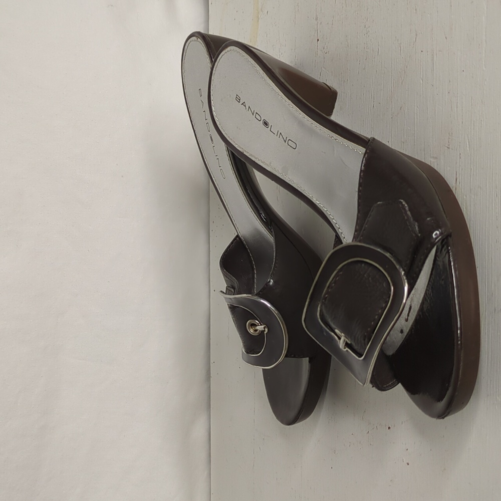 Bandolino patent leather black size 7 1/2m slip on sandal  adjustable buckle